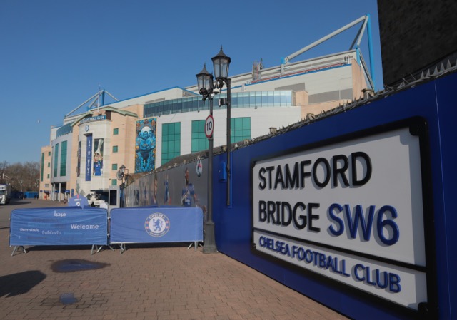 Coach hire to Stamford Bridge in London