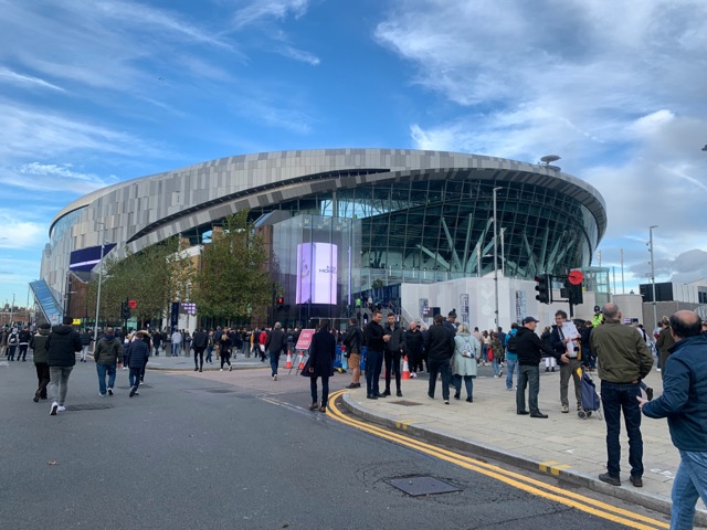 Coach hire to Tottenham Hotspur Stadium in North London